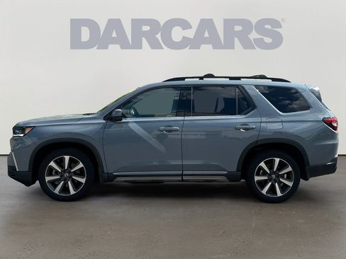 Used 2023 Honda Pilot Elite image 4