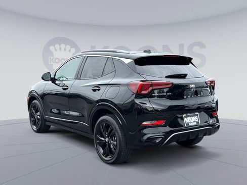 Used 2024 Buick Encore GX Sport Touring FWD image 4