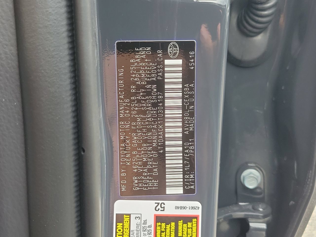 Used 2026 Toyota Camry SE FWD image 34