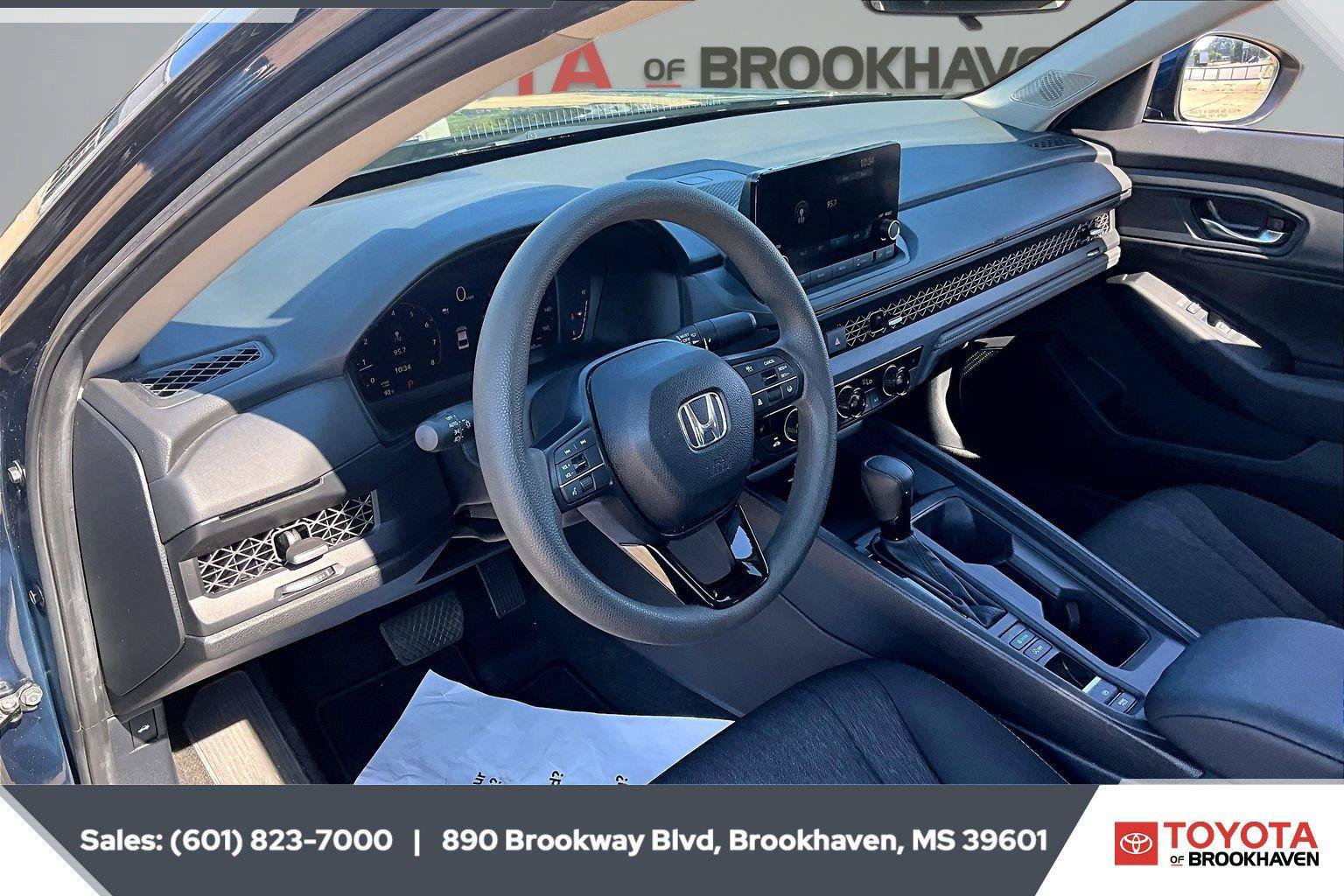 Used 2024 Honda Accord EX image 12