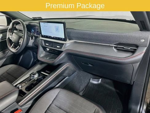 Certified 2025 Ford Explorer ST-Line w/ Premium Package AWD/4WD image 13