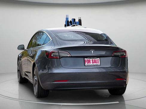 Used 2018 Tesla Model 3 Long Range image 6