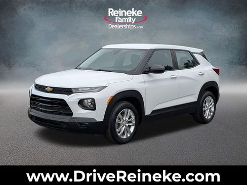 Used 2023 Chevrolet TrailBlazer LS FWD image 1