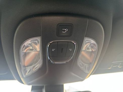 Used 2026 Jeep Compass Limited AWD/4WD image 26