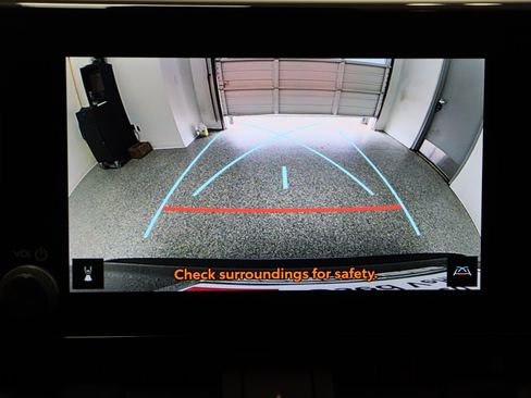 Certified 2025 Toyota RAV4 XLE FWD image 21