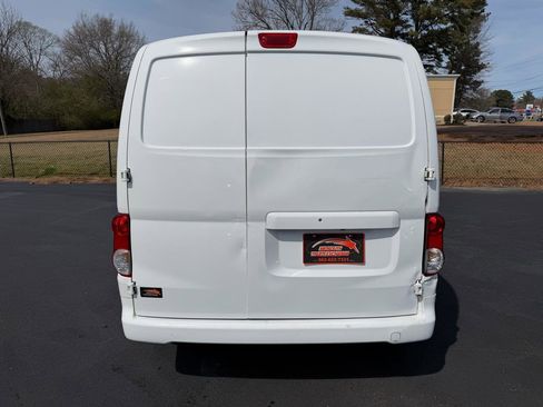 Used 2020 Nissan NV200 SV FWD image 3