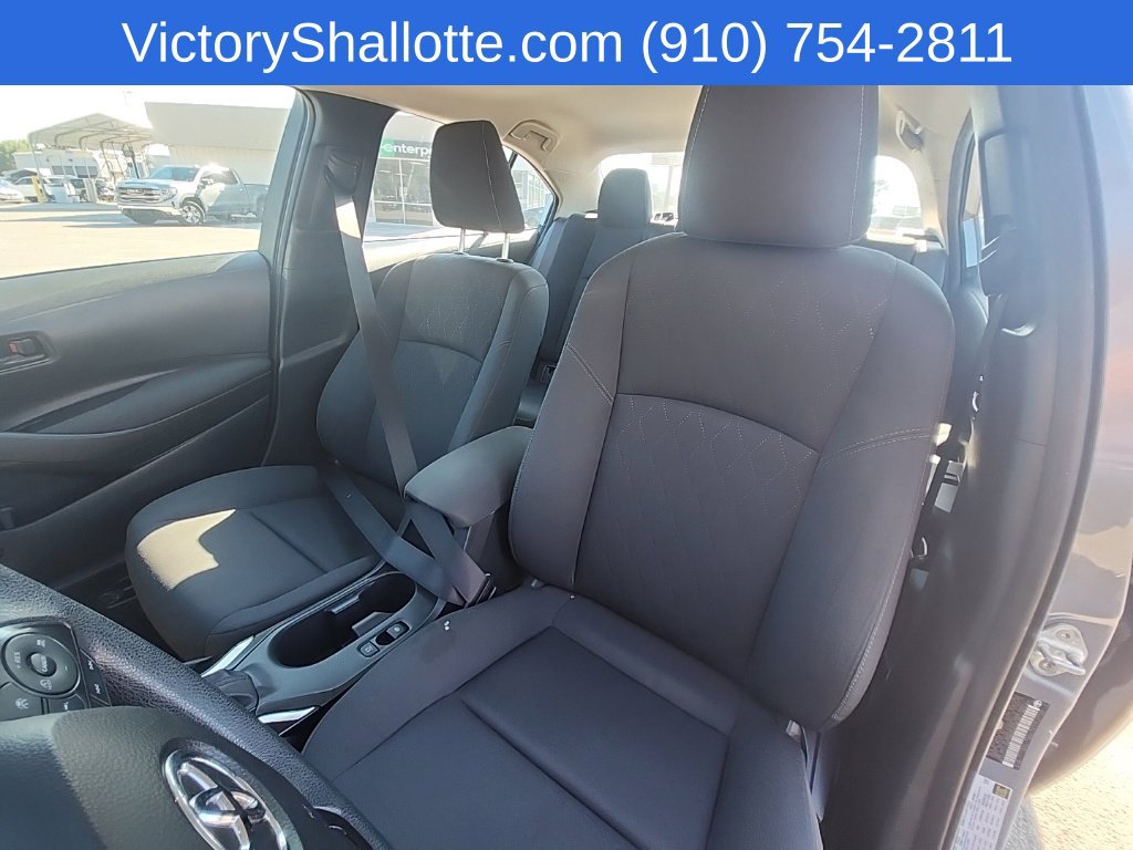 Used 2024 Toyota Corolla LE FWD image 18