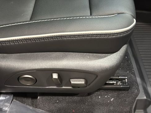 New 2026 GMC Acadia Denali w/ Super Cruise Package image 13