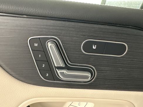 Certified 2026 Mercedes-Benz GLB 250 image 30