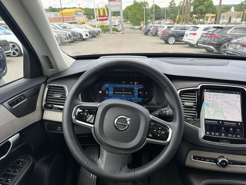 Certified 2024 Volvo XC90 B6 Ultimate AWD/4WD image 9