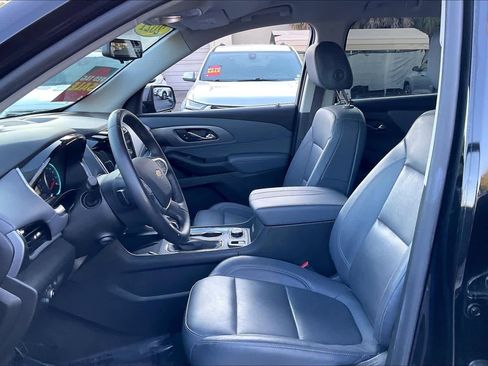 Certified 2021 Chevrolet Traverse Premier w/ LPO, Floor Liner Package image 24