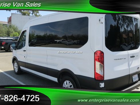 Used 2023 Ford Transit 350 XLT image 8