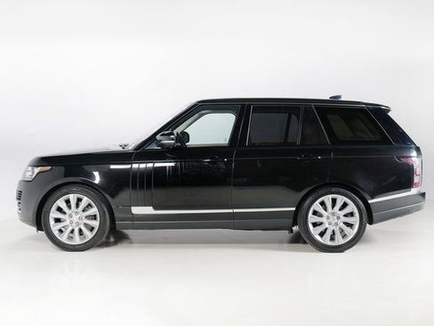 Used 2017 Land Rover Range Rover Supercharged image 6