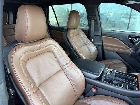 Used 2023 Lincoln Aviator Reserve w/ Equipment Group 201A RWD image 20