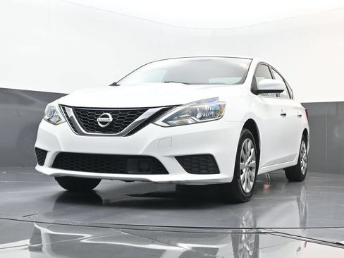Used 2018 Nissan Sentra S FWD image 27