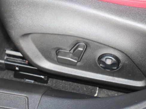 Used 2024 Dodge Hornet R/T Plus w/ Tech Pack Plus w/o Parking image 12