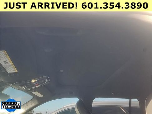 Used 2025 Jeep Grand Cherokee Altitude image 12