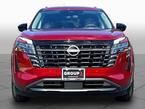 New 2026 Nissan Pathfinder SV image 3