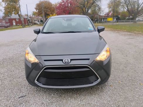 Used 2016 Scion iA image 8