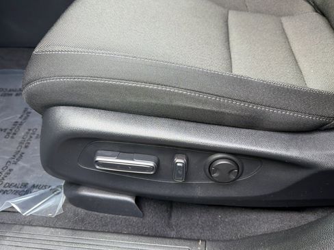 Certified 2024 Honda CR-V EX image 15