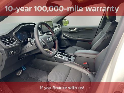 Used 2024 Ford Escape ST-Line w/ Tech Pack #1 image 8