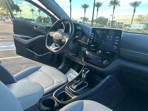 Used 2022 Hyundai Ioniq Blue image 15