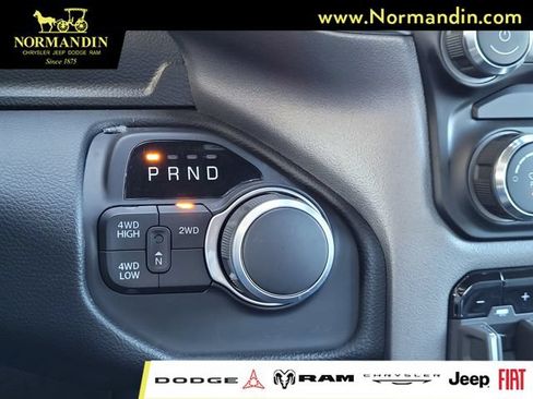 Used 2024 RAM 2500 Big Horn w/ Protection Group AWD/4WD image 12