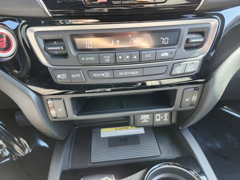 Used 2023 Honda Ridgeline Black Edition image 39