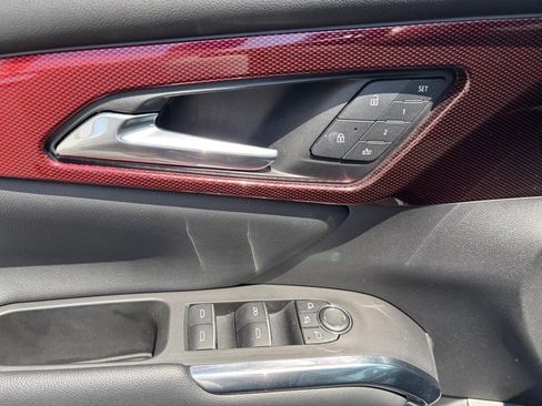 Used 2024 Chevrolet Traverse RS w/ LPO, Floor Liner Package AWD/4WD image 20