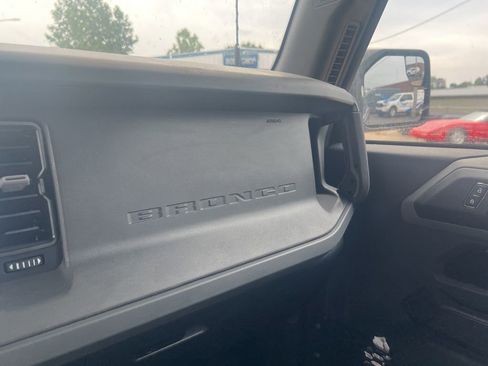 Used 2024 Ford Bronco Big Bend AWD/4WD image 15