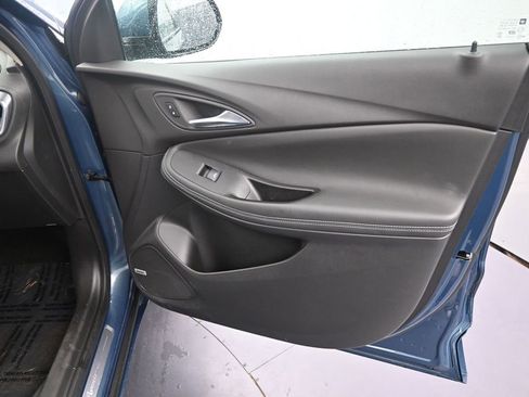 Used 2024 Buick Encore GX Avenir w/ Avenir Convenience Package FWD image 20