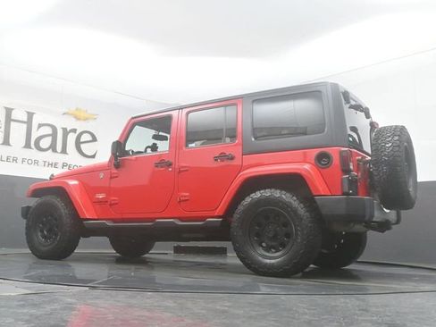 Used 2015 Jeep Wrangler Unlimited Sahara AWD/4WD image 54