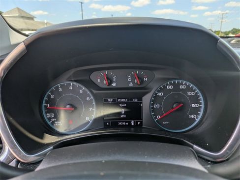 Used 2022 Chevrolet Equinox LS image 12