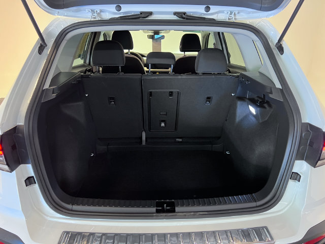 Certified 2025 Volkswagen Taos S FWD image 5