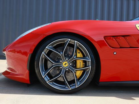 Used 2019 Ferrari GTC4Lusso T image 30