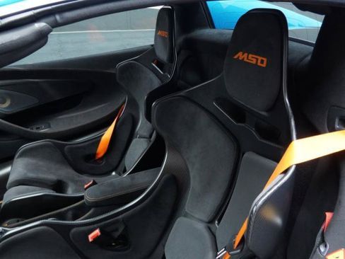 Used 2020 McLaren 600LT Spider RWD image 53