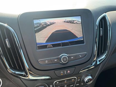 Used 2024 Chevrolet Equinox RS w/ LPO, Floor Liner Package AWD/4WD image 23