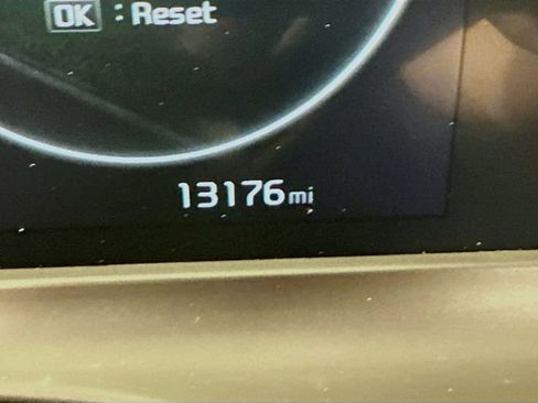 Used 2024 Kia Seltos S image 21