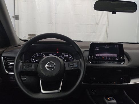 Used 2021 Nissan Rogue SV FWD image 22