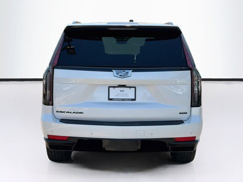 Certified 2023 Cadillac Escalade Sport Platinum w/ LPO, ONYX Package AWD/4WD image 6