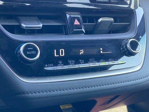 Used 2022 Toyota Corolla XSE image 24