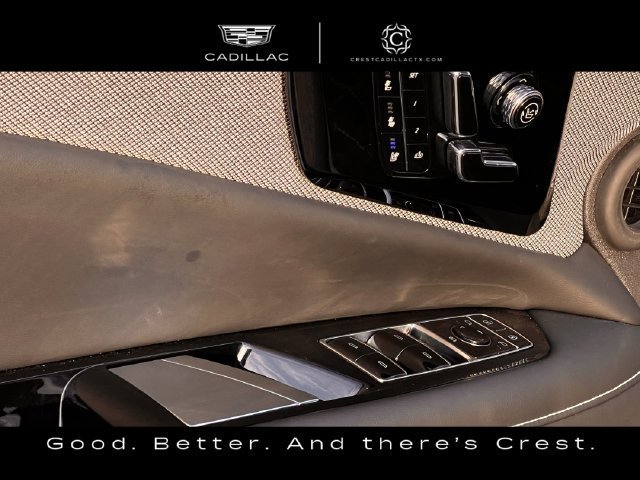 Certified 2025 Cadillac Optiq Luxury 2 AWD/4WD image 22