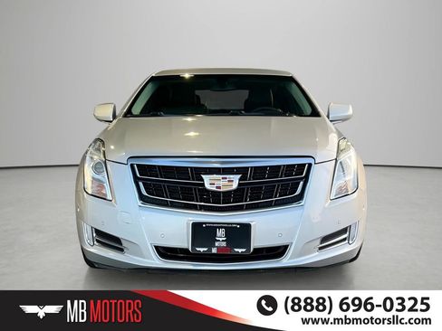 Used 2017 Cadillac XTS Luxury FWD image 2