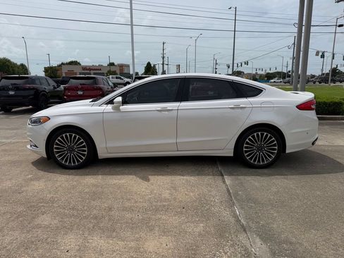 Used 2017 Ford Fusion Titanium FWD image 2