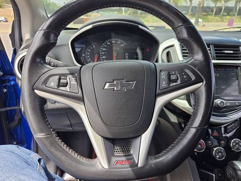 Used 2018 Chevrolet Sonic LT w/ Fun and Sun With RS Package FWD image 20