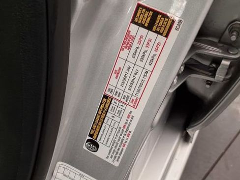 Used 2024 Nissan Altima 2.5 SV image 32