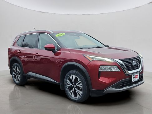 Used 2022 Nissan Rogue SV w/ SV Premium Package image 27