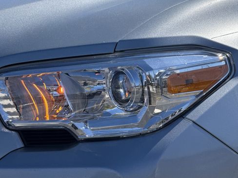 Used 2023 Toyota Tacoma SR image 28