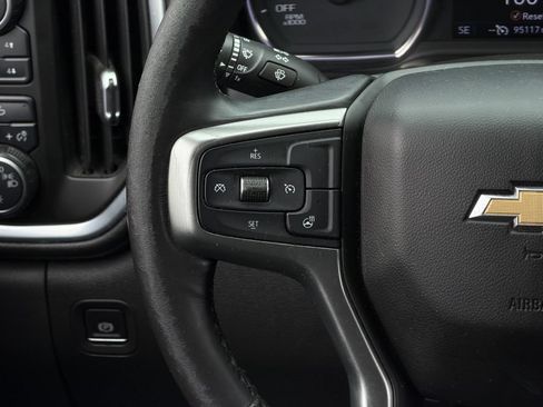 Used 2020 Chevrolet Silverado 1500 LT w/ Texas Edition AWD/4WD image 16
