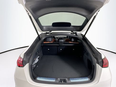 New 2026 Mercedes-Benz GLC 300 4MATIC image 30